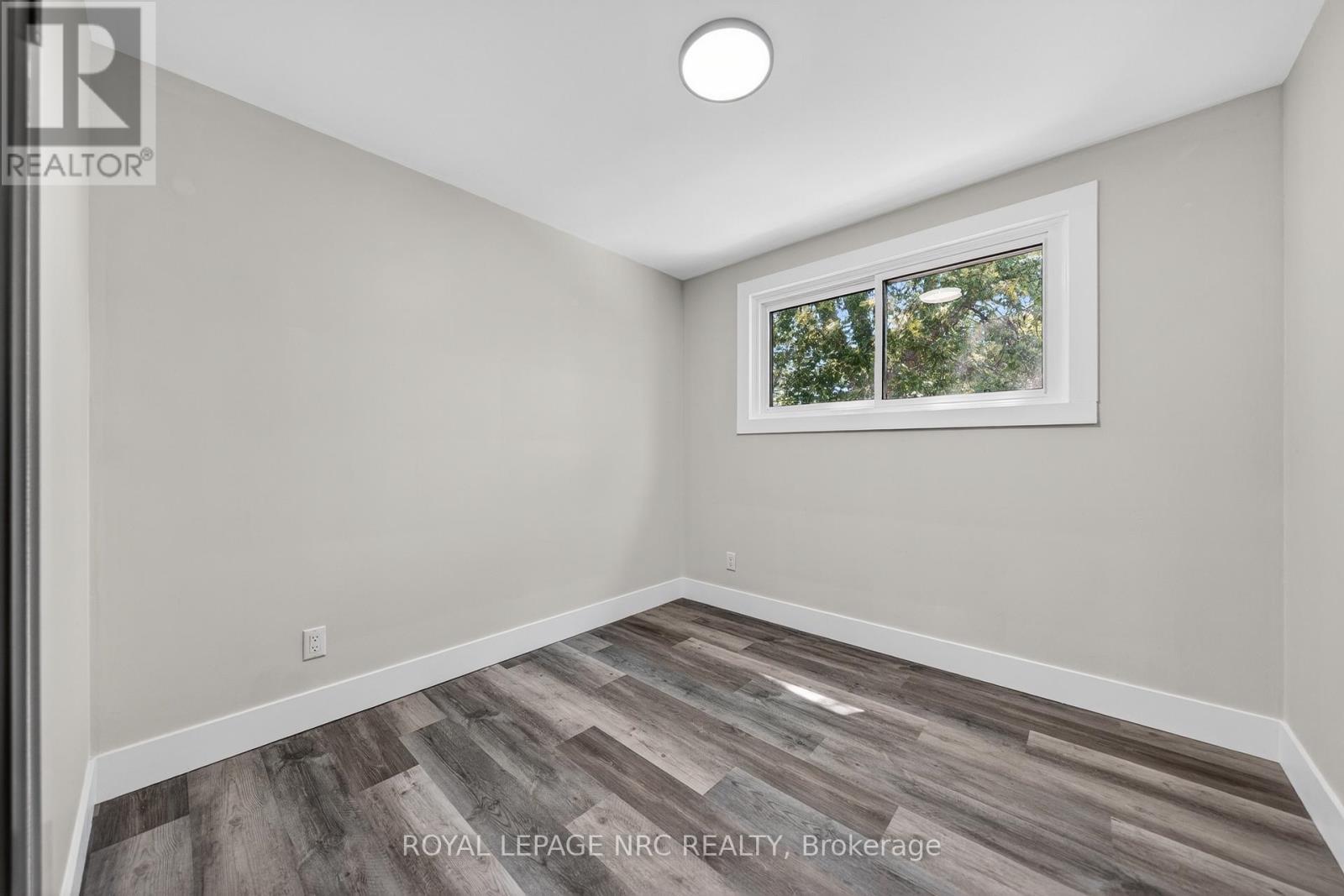 970 Parkdale Avenue, Fort Erie, Ontario  L2A 5B6 - Photo 25 - X13419156
