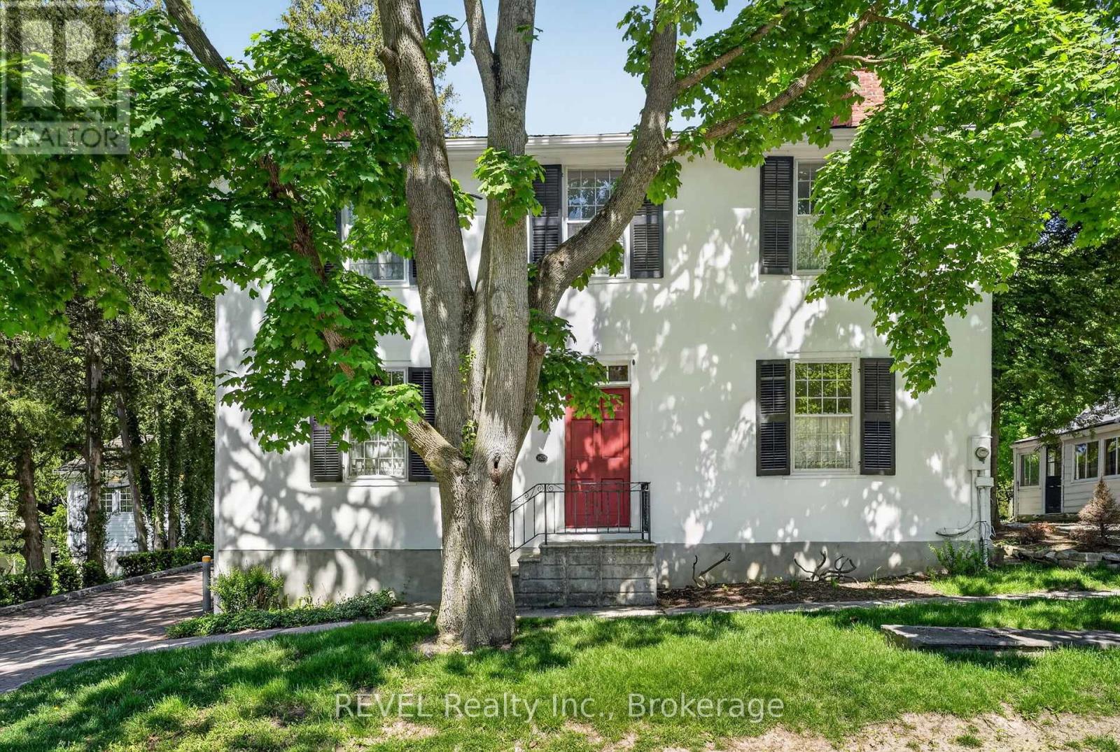 235 SIMCOE STREET, Niagara-on-the-Lake, Ontario