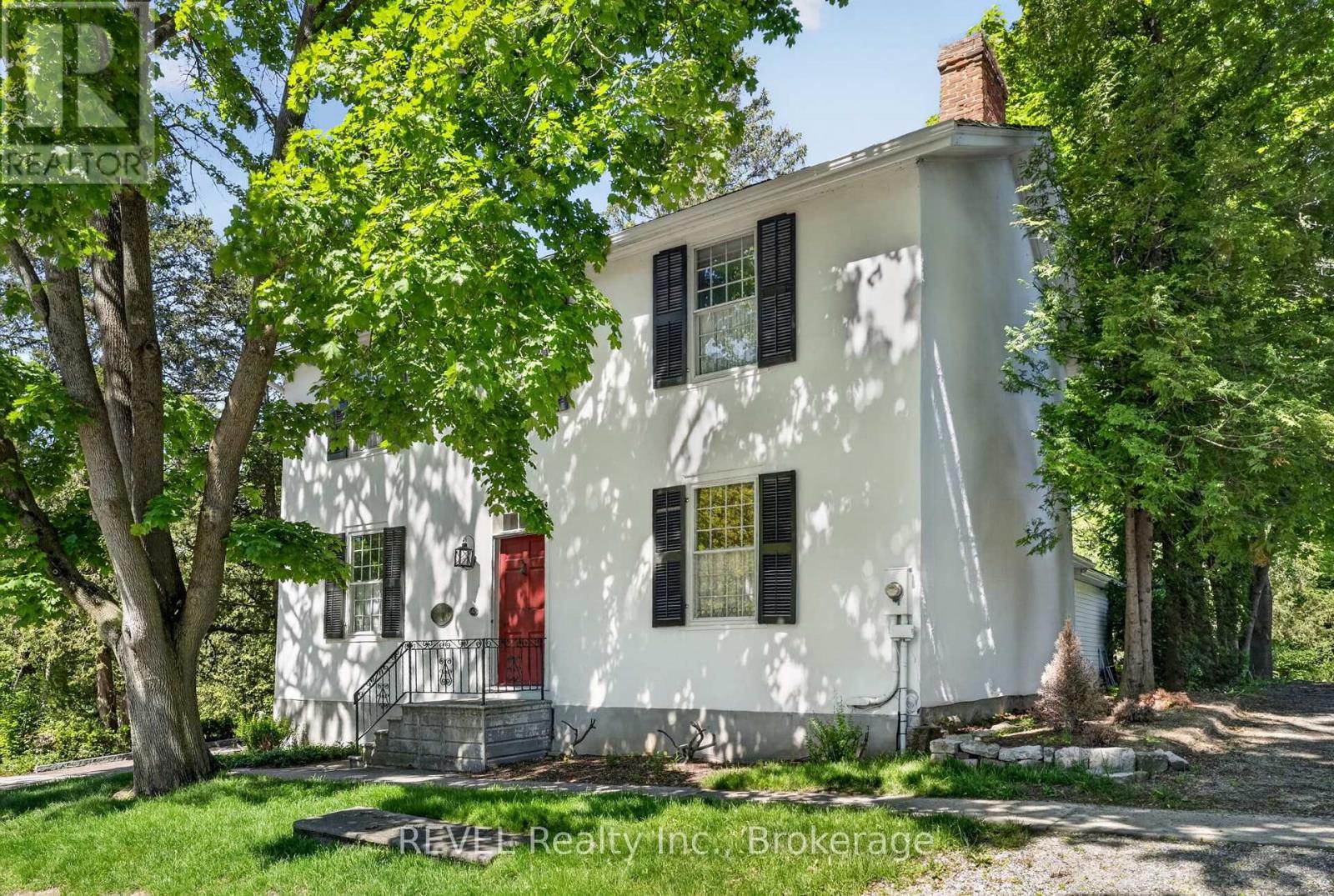 235 Simcoe Street, Niagara-On-The-Lake, Ontario  L0S 1J0 - Photo 2 - X13419564