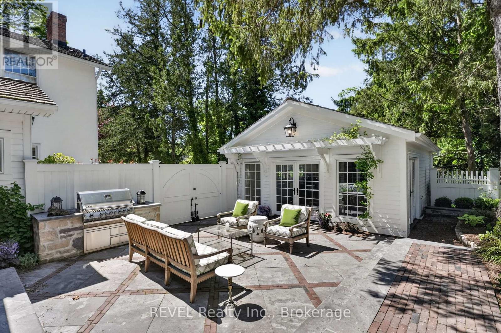 235 Simcoe Street, Niagara-On-The-Lake, Ontario  L0S 1J0 - Photo 31 - X13419564