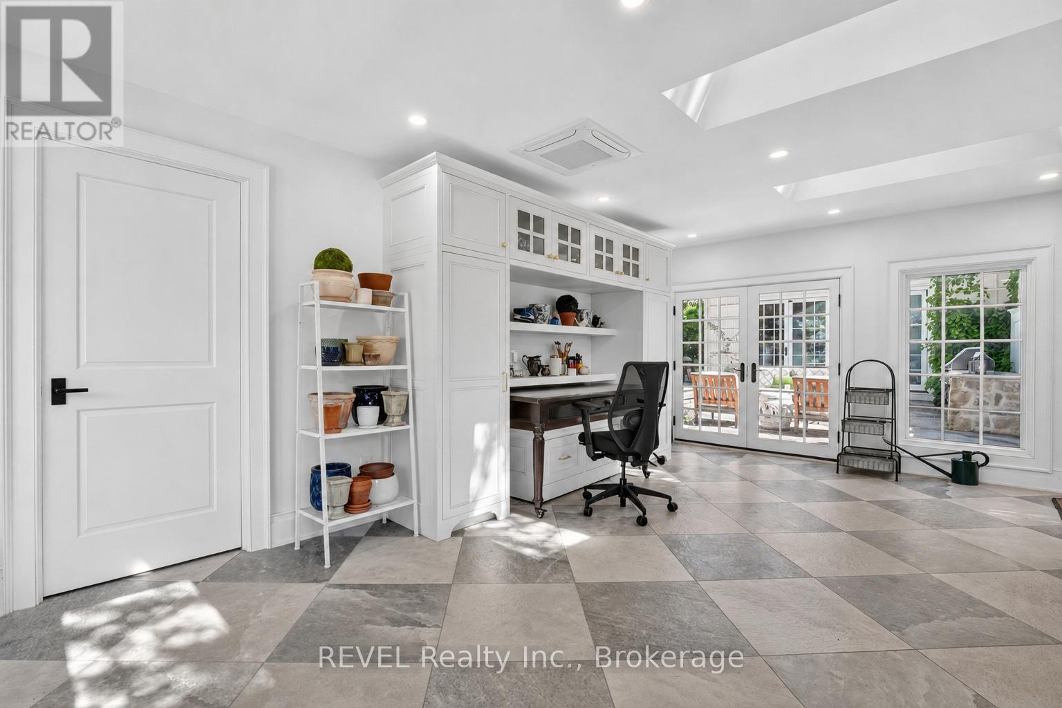 235 Simcoe Street, Niagara-On-The-Lake, Ontario  L0S 1J0 - Photo 33 - X13419564
