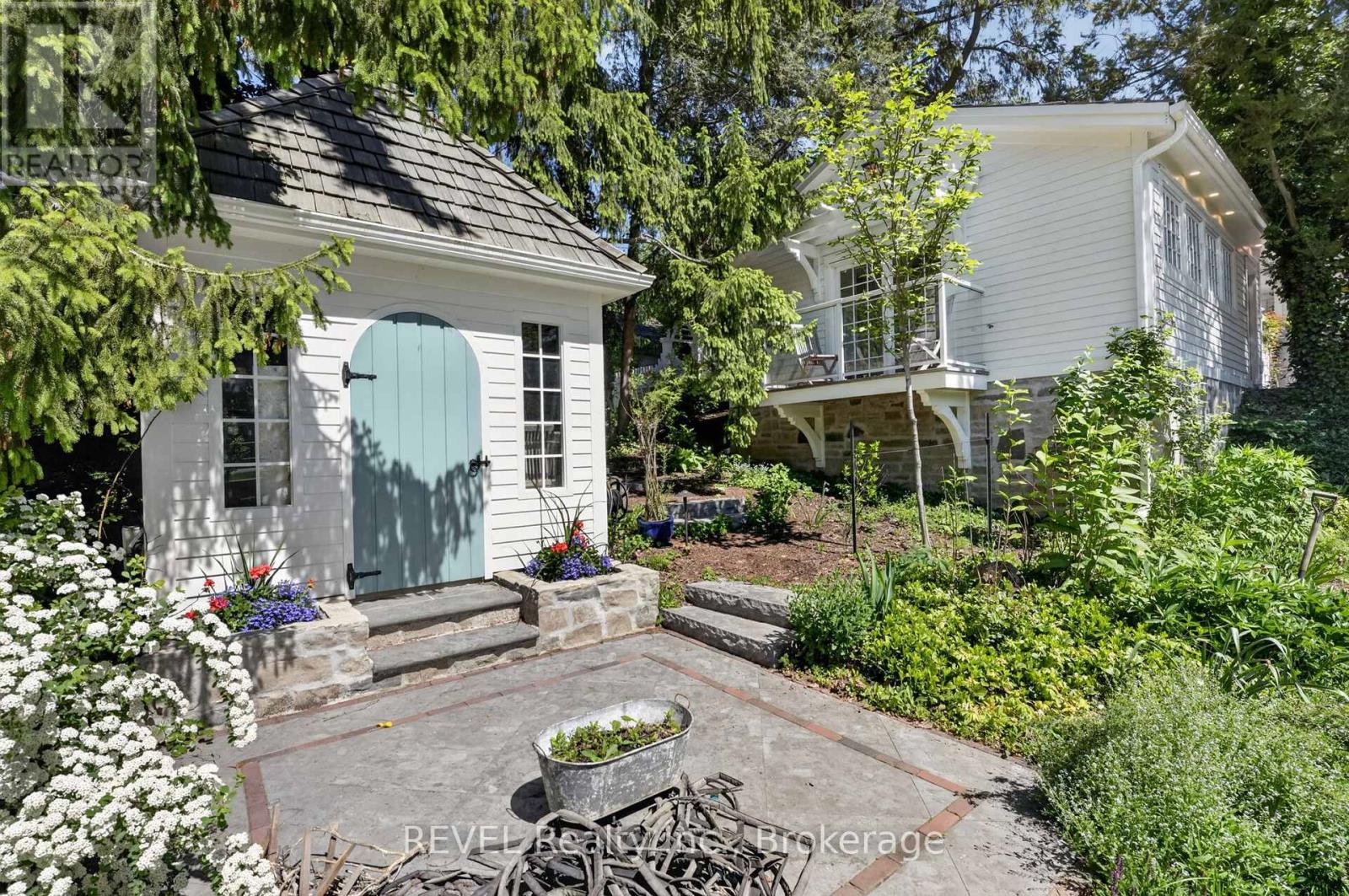 235 Simcoe Street, Niagara-On-The-Lake, Ontario  L0S 1J0 - Photo 42 - X13419564