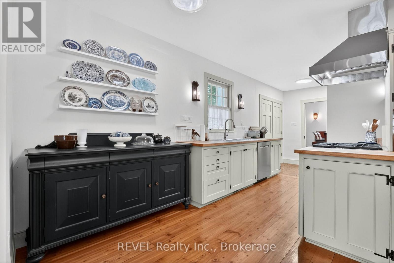 235 Simcoe Street, Niagara-On-The-Lake, Ontario  L0S 1J0 - Photo 9 - X13419564