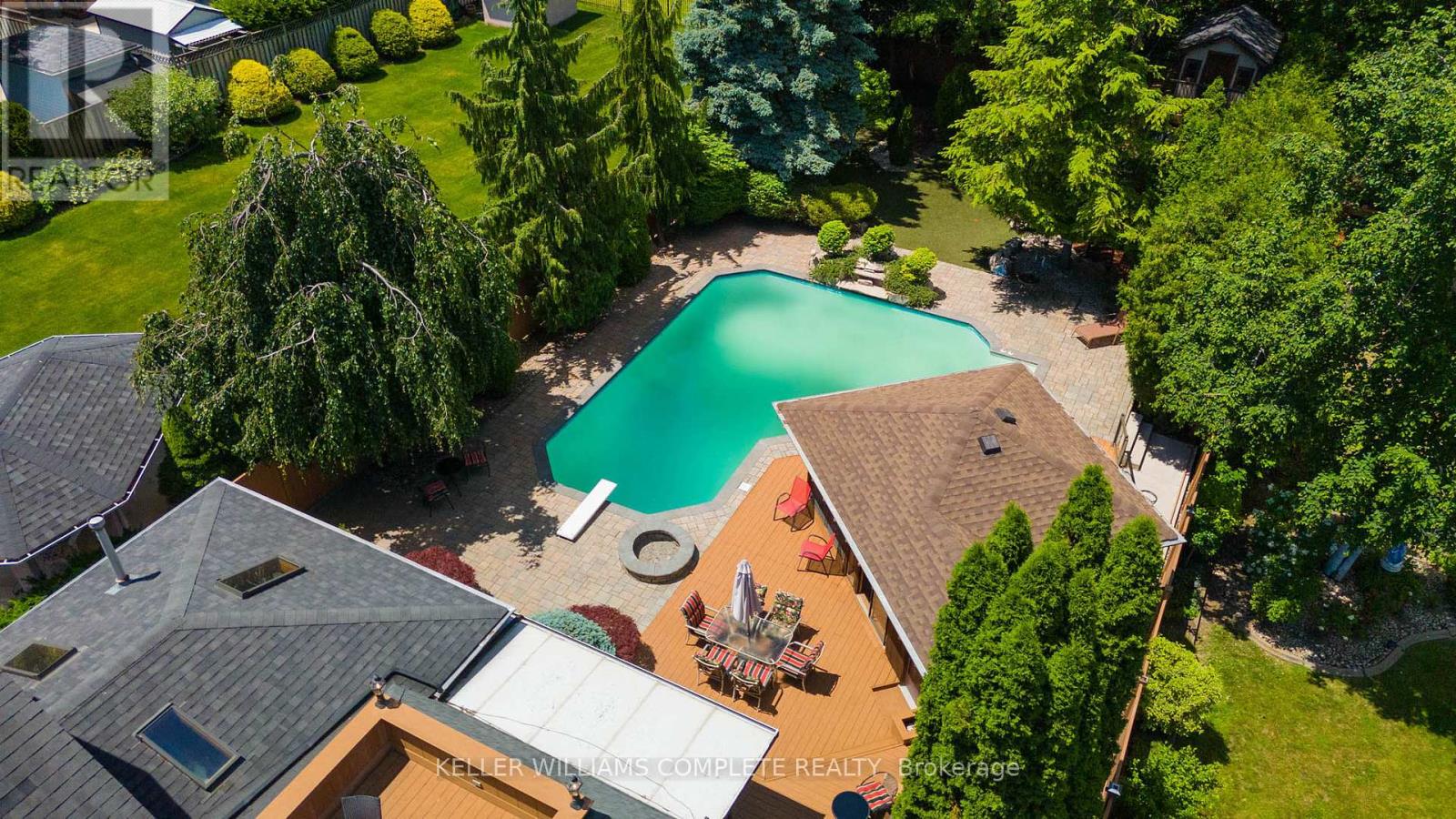 76 Adriatic Boulevard, Hamilton, Ontario  L8G 5C6 - Photo 3 - X13419948