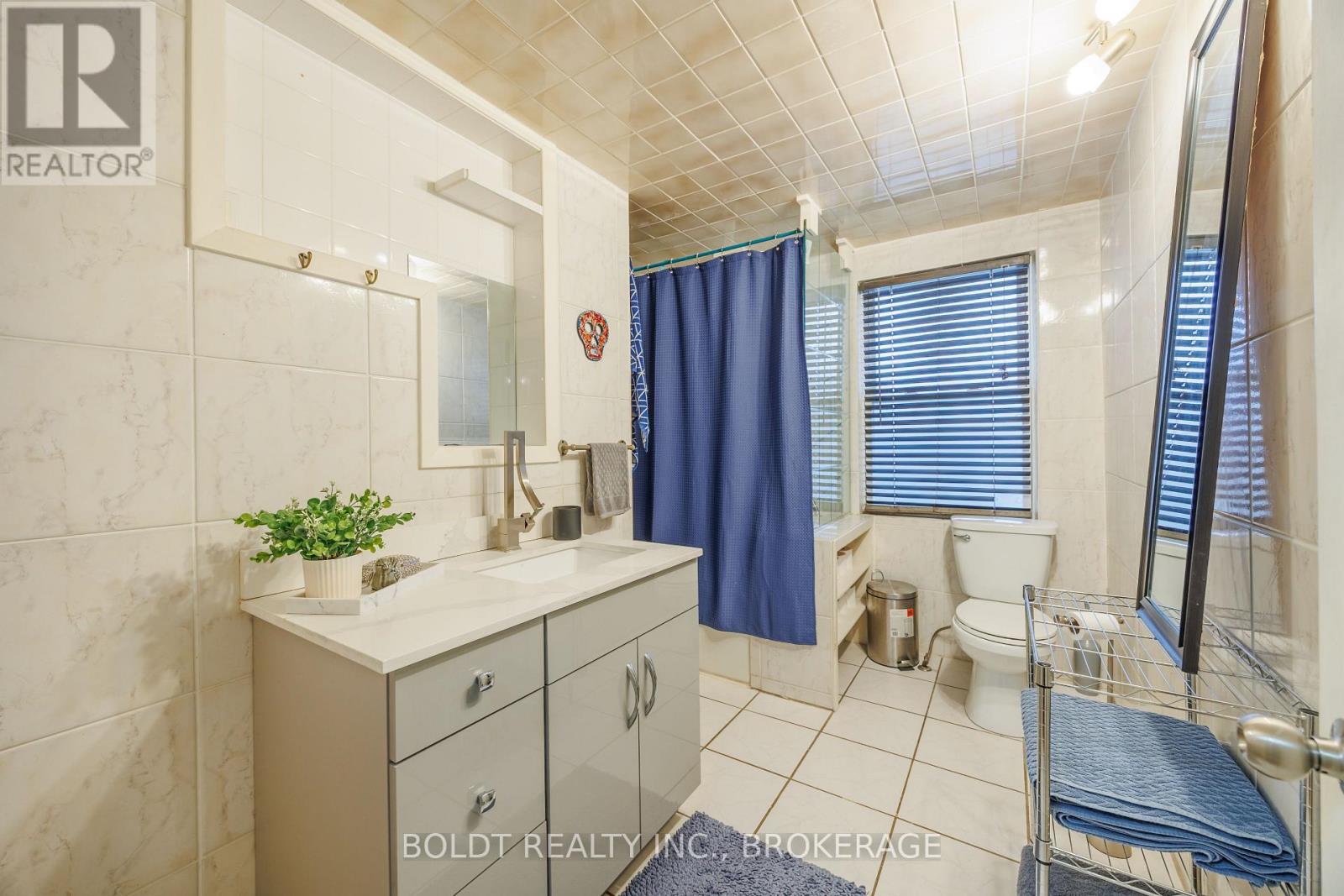 19 Patricia Avenue, Welland, Ontario  L3C 1E7 - Photo 17 - X13420260