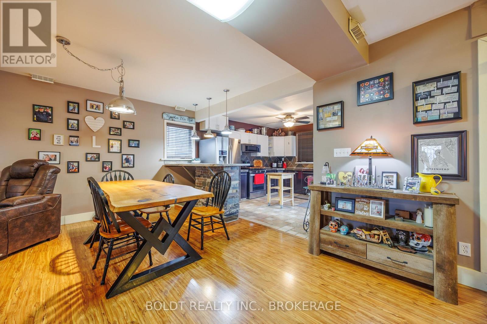 19 Patricia Avenue, Welland, Ontario  L3C 1E7 - Photo 6 - X13420260