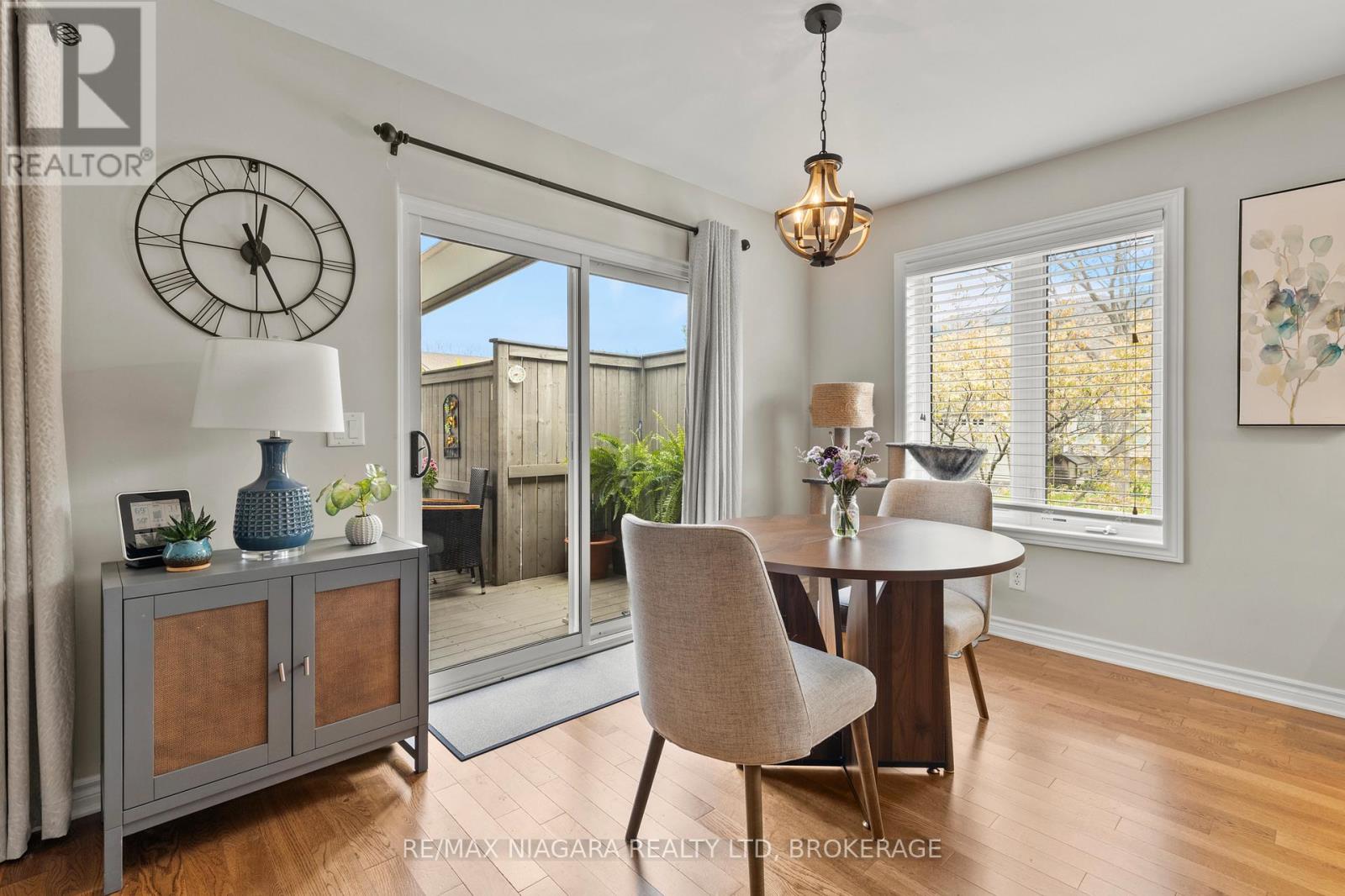 34 Rose Glen Crescent, Niagara-On-The-Lake, Ontario  L0S 1T0 - Photo 17 - X13420430