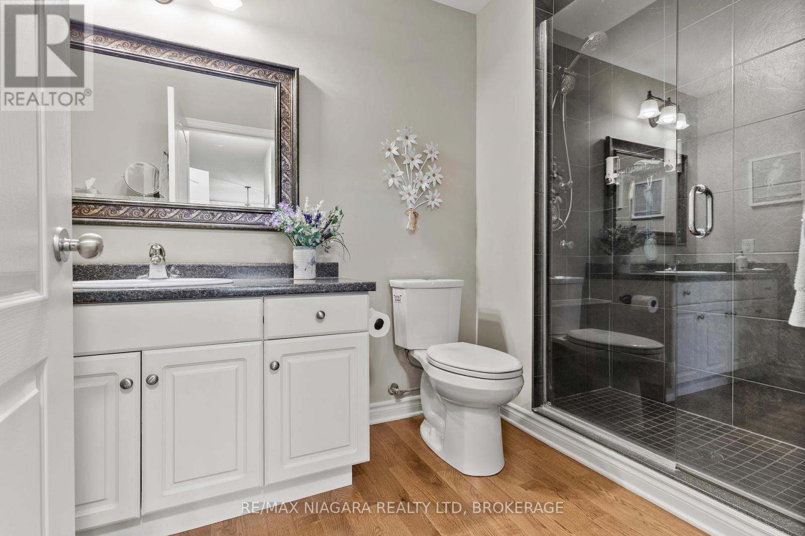 34 Rose Glen Crescent, Niagara-On-The-Lake, Ontario  L0S 1T0 - Photo 20 - X13420430