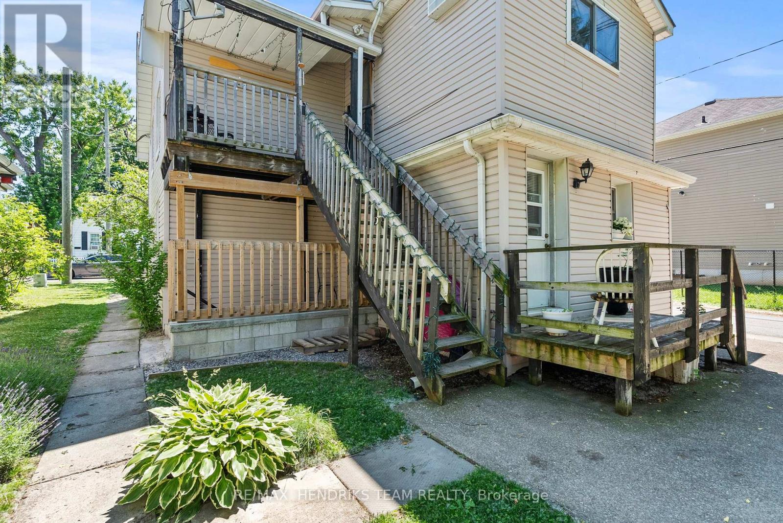 25 Bessey Street, St. Catharines, Ontario  L2T 1L9 - Photo 20 - X13420694