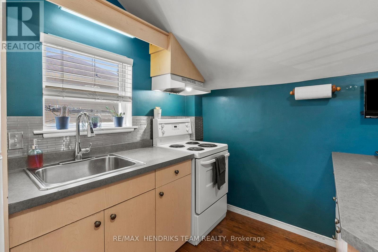 25 Bessey Street, St. Catharines, Ontario  L2T 1L9 - Photo 30 - X13420694
