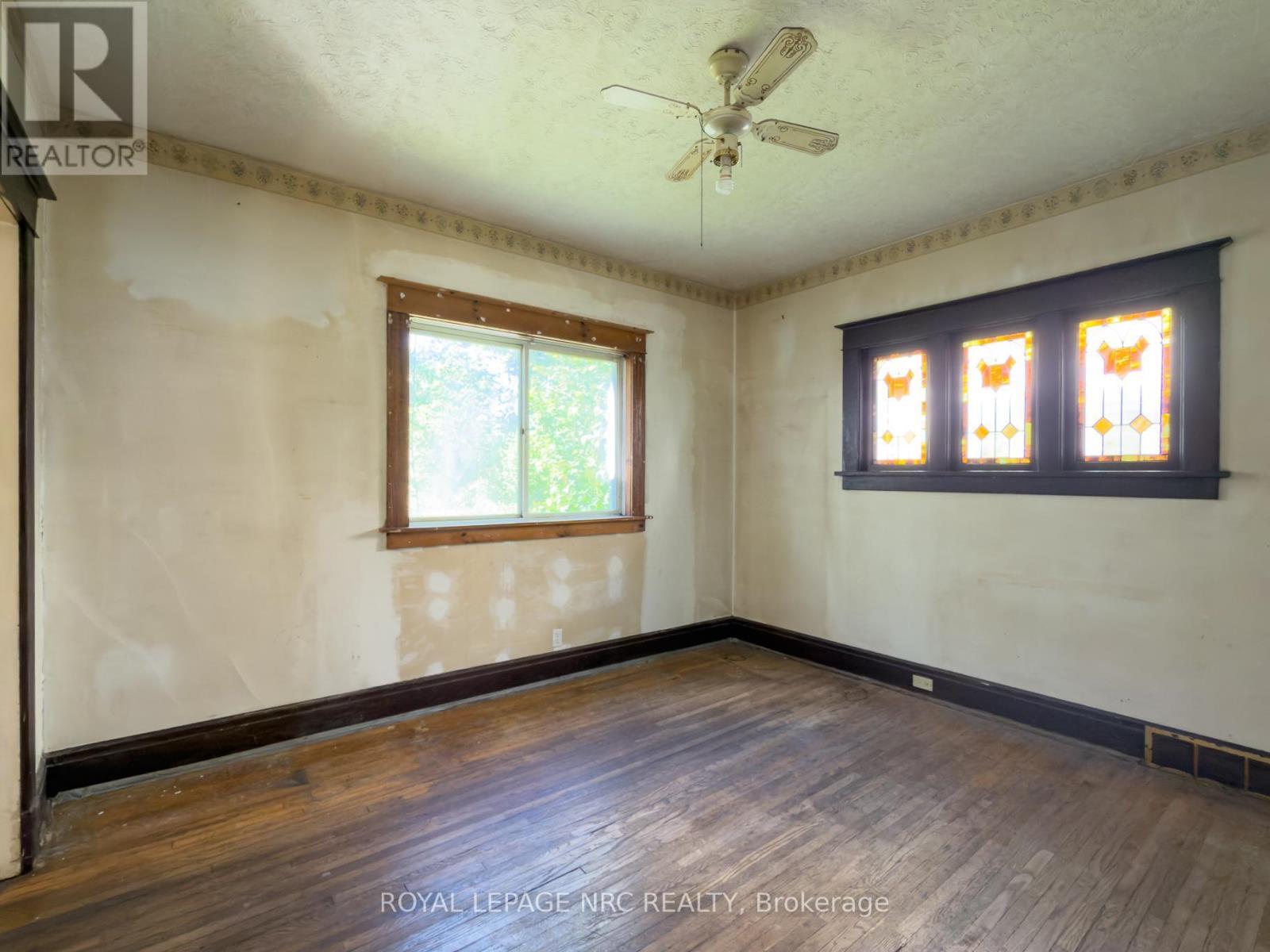 5108 Mcrae Street, Niagara Falls, Ontario  L2E 1P5 - Photo 12 - X13422354