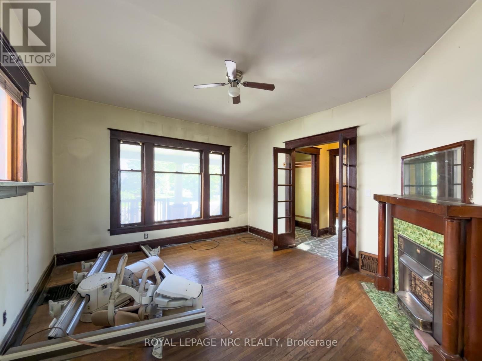 5108 Mcrae Street, Niagara Falls, Ontario  L2E 1P5 - Photo 9 - X13422354