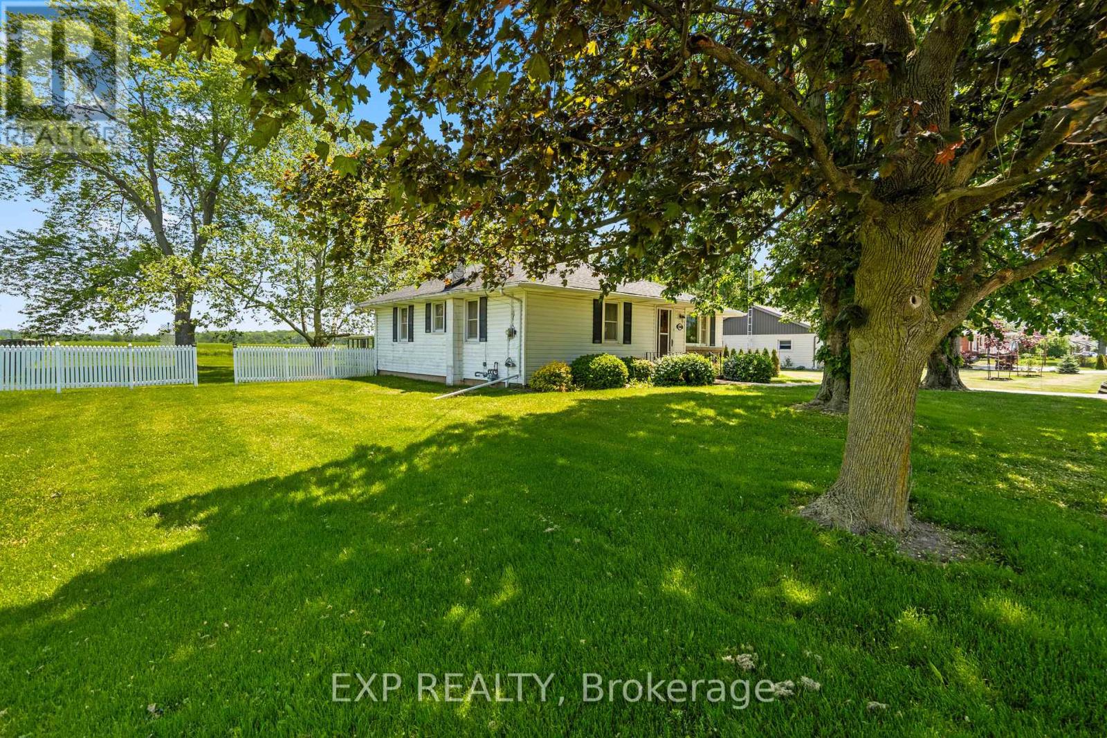 2368 Stevensville Road, Fort Erie, Ontario  L0S 1S0 - Photo 3 - X13422590