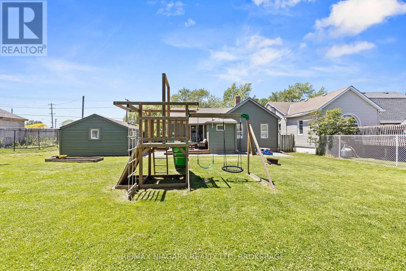 17 Humboldt Parkway, Port Colborne, Ontario  L3K 2H1 - Photo 34 - X13422882