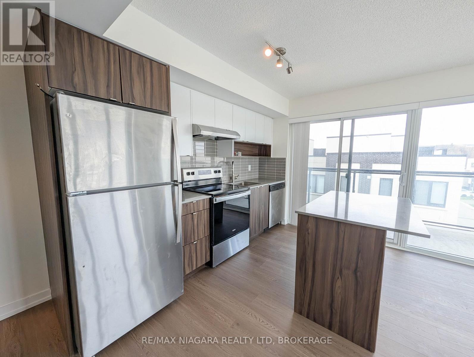 B430 - 1119 Cooke Boulevard, Burlington, Ontario  L7T 0C7 - Photo 5 - W13422964
