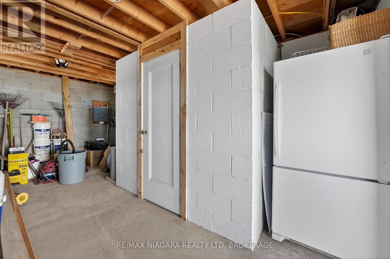 239 Pleasant Beach Road, Port Colborne, Ontario  L0S 1R0 - Photo 33 - X13425226