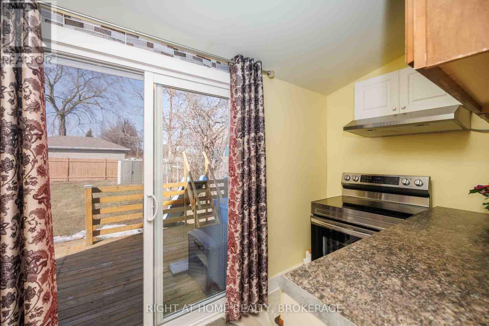 4367 Homewood Avenue, Niagara Falls, Ontario  L2E 4X3 - Photo 21 - X13425568