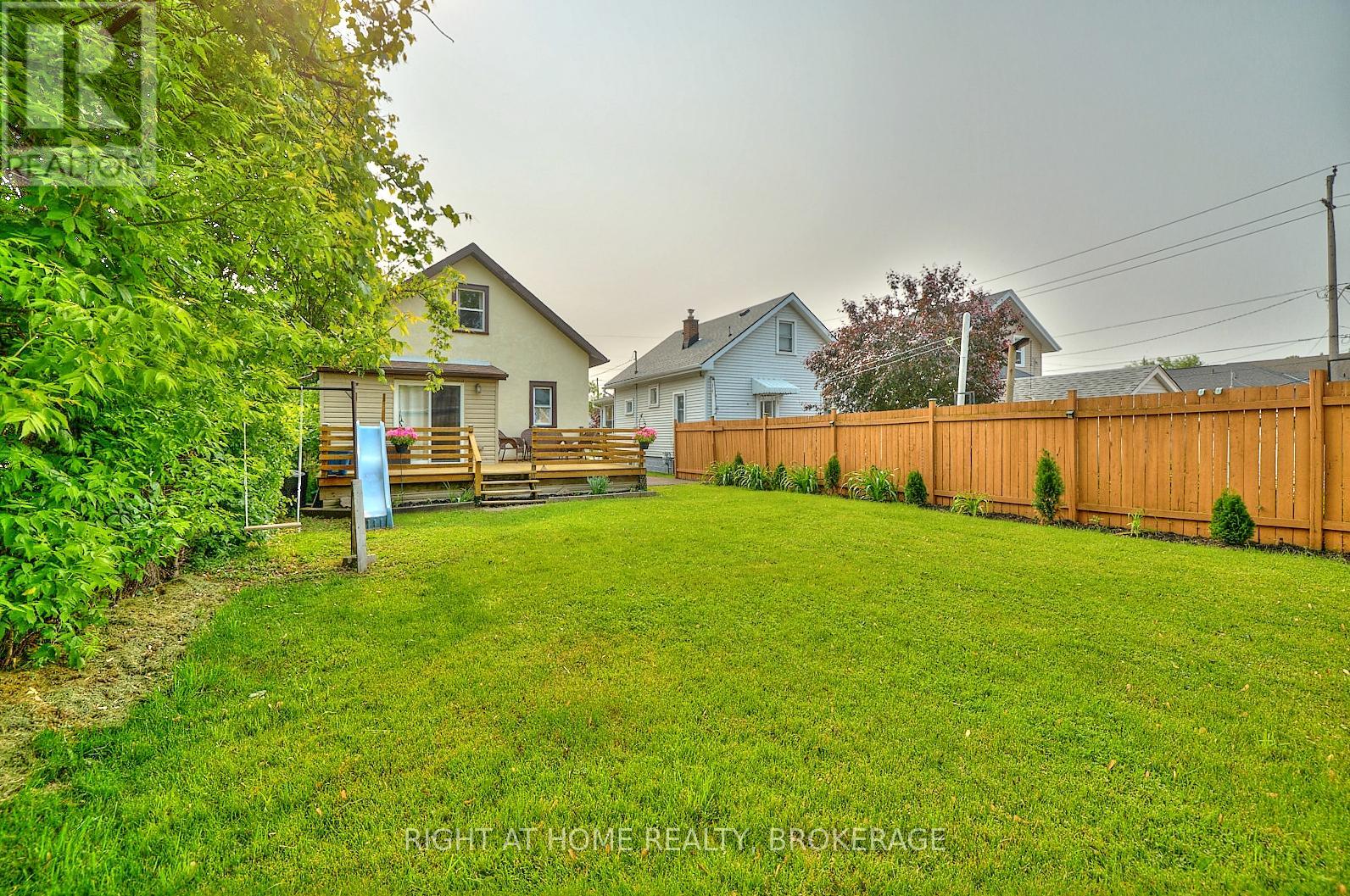 4367 Homewood Avenue, Niagara Falls, Ontario  L2E 4X3 - Photo 37 - X13425568