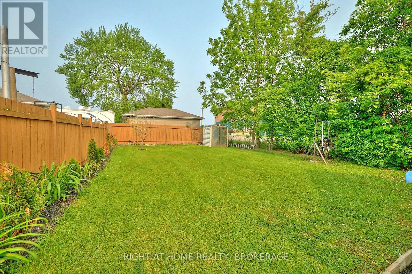 4367 Homewood Avenue, Niagara Falls, Ontario  L2E 4X3 - Photo 39 - X13425568