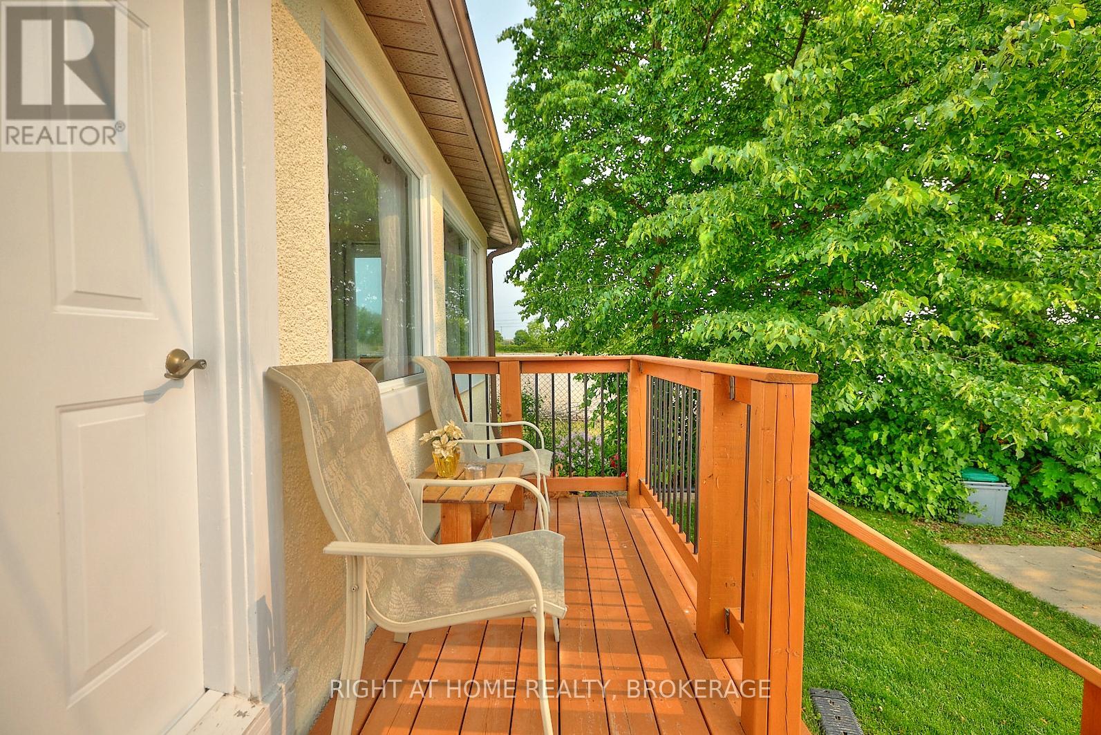 4367 Homewood Avenue, Niagara Falls, Ontario  L2E 4X3 - Photo 4 - X13425568
