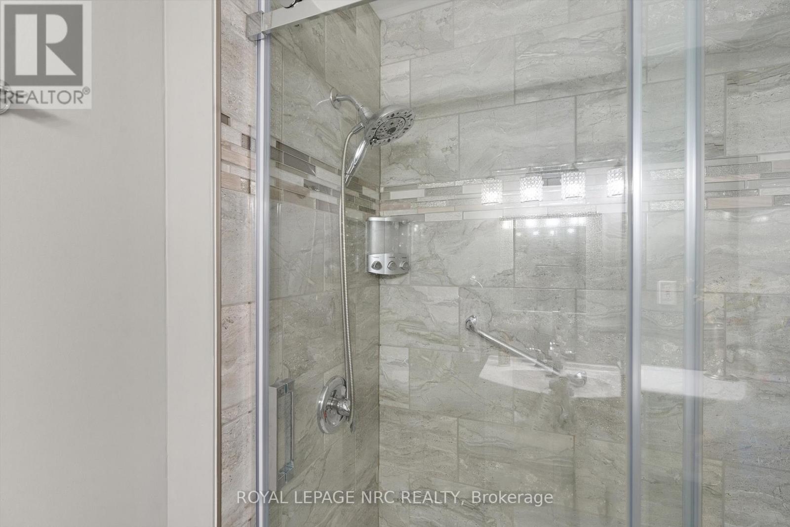 15 Carrol Street, Welland, Ontario  L3C 2G5 - Photo 17 - X13426222