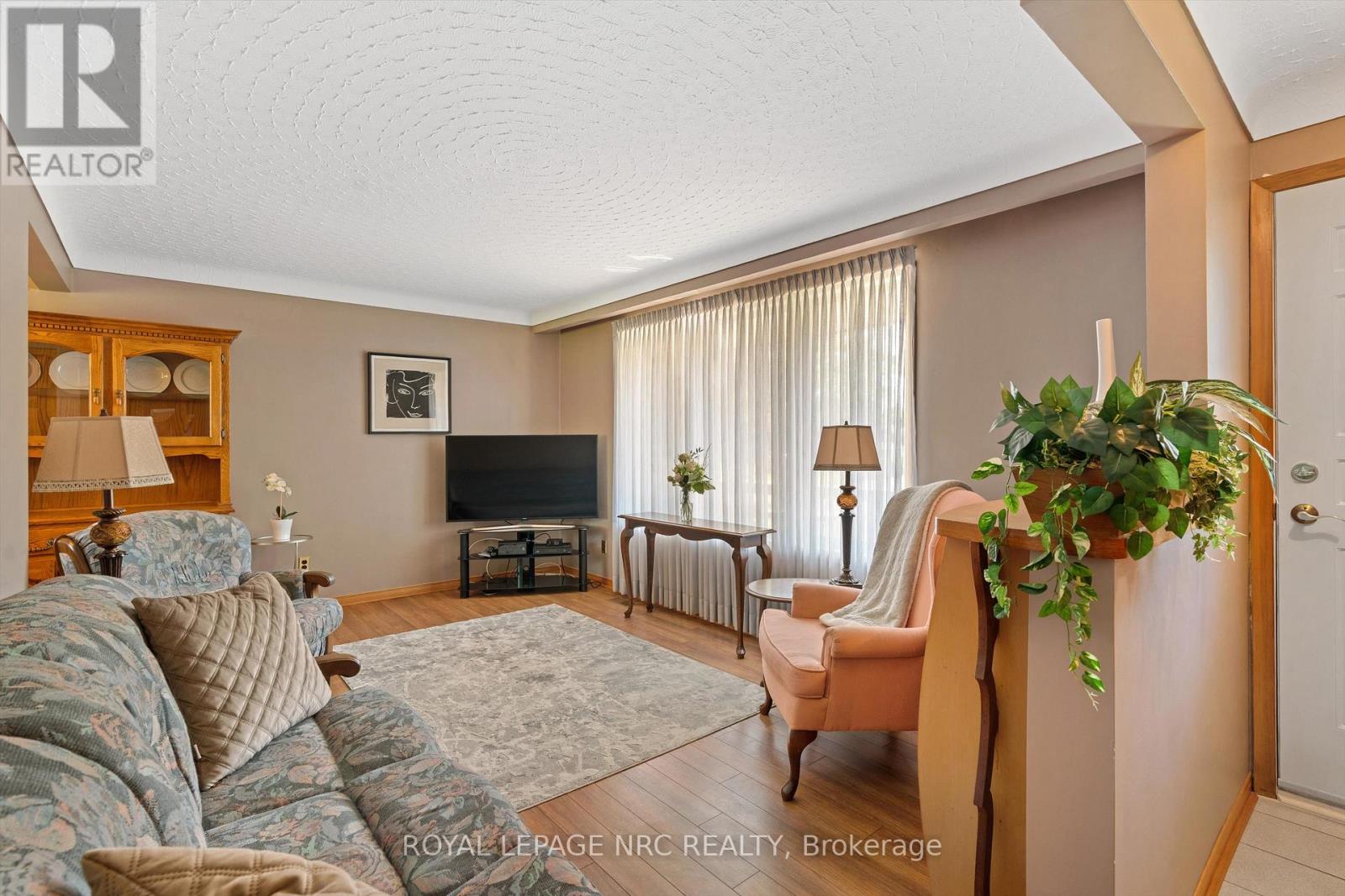 15 Carrol Street, Welland, Ontario  L3C 2G5 - Photo 8 - X13426222