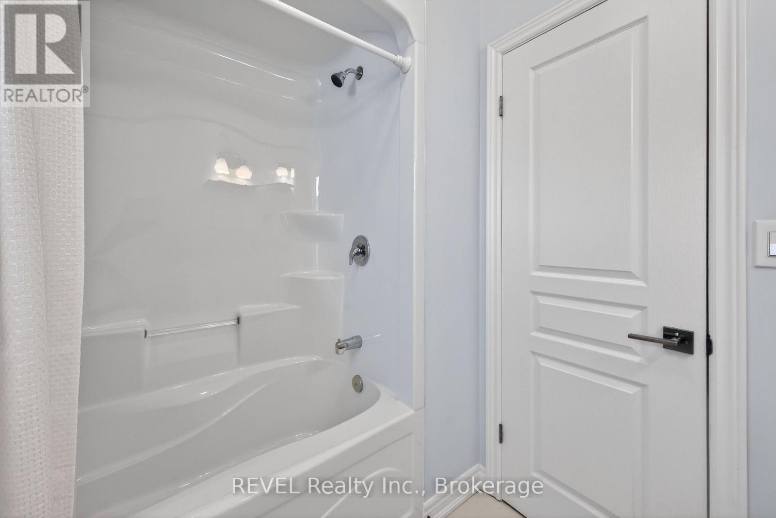 30 Drummond Crescent, Fort Erie, Ontario  L2A 1L2 - Photo 13 - X13426748