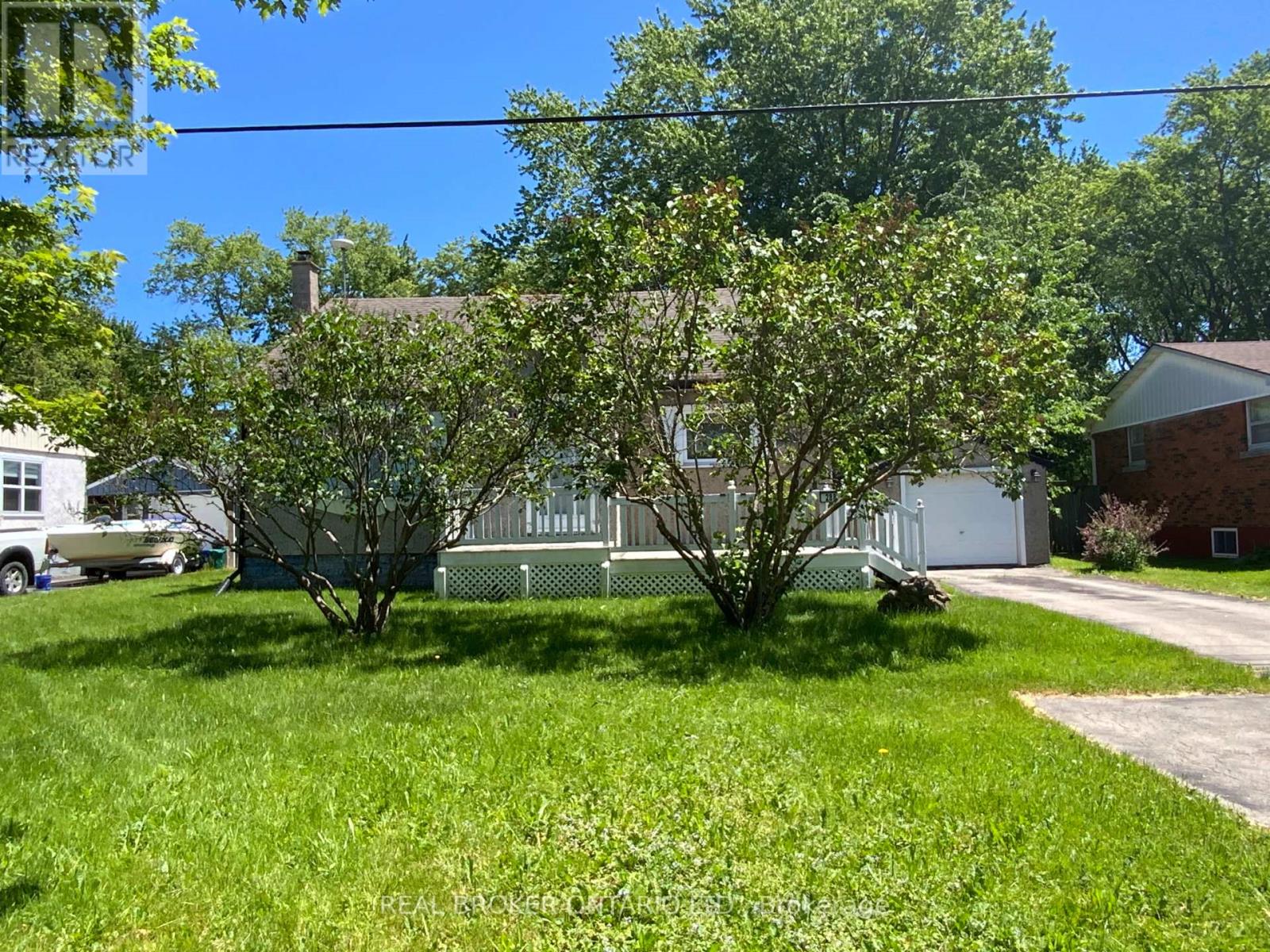 288 First Avenue, Welland, Ontario  L3C 1Y8 - Photo 3 - X13427040