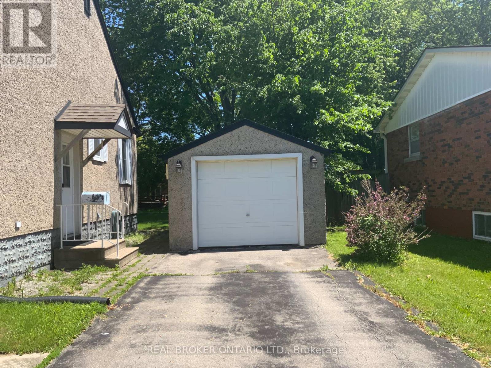 288 First Avenue, Welland, Ontario  L3C 1Y8 - Photo 4 - X13427040