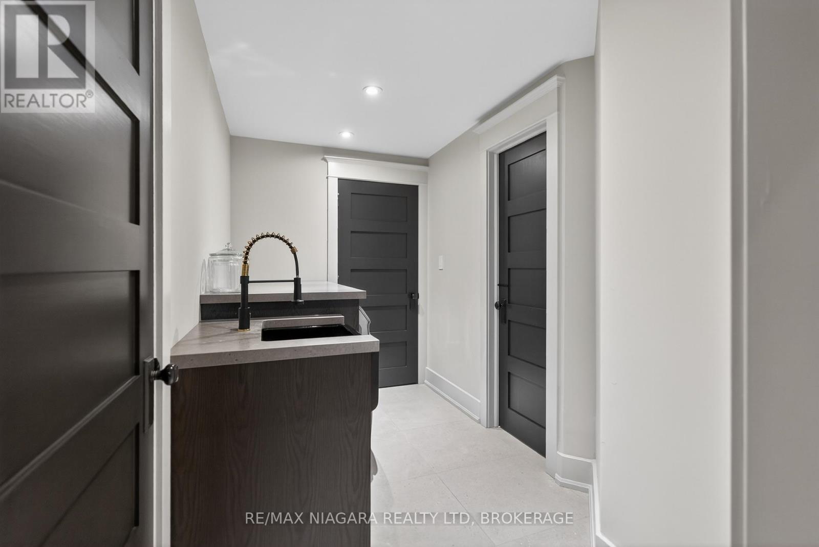 33 Canal Street, St. Catharines, Ontario  L2N 4S7 - Photo 43 - X13427918