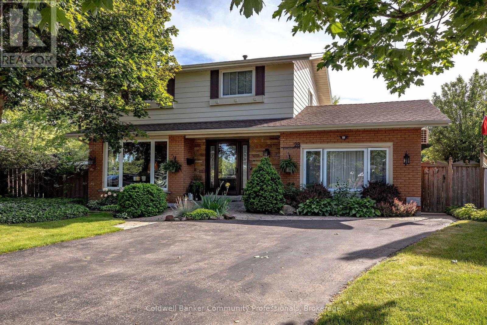 28 RAMSGATE DRIVE, Hamilton, Ontario