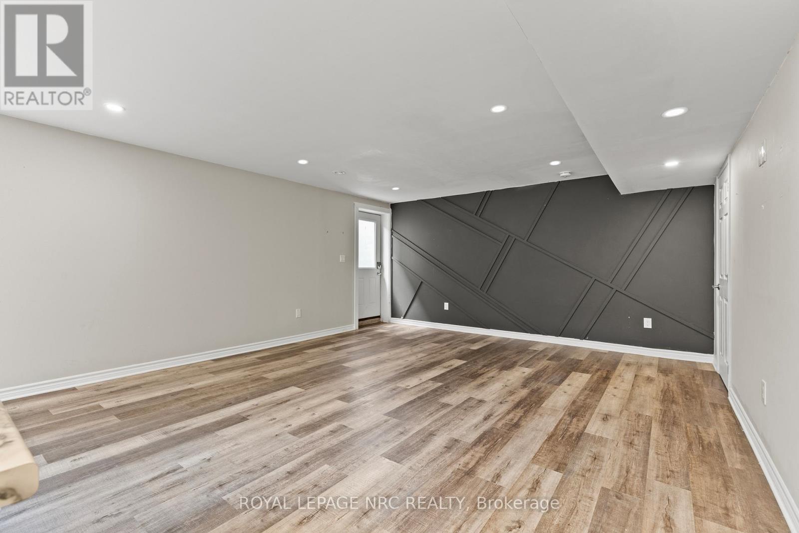 271 Memorial Park Drive, Welland, Ontario  L3B 0E3 - Photo 30 - X13428168