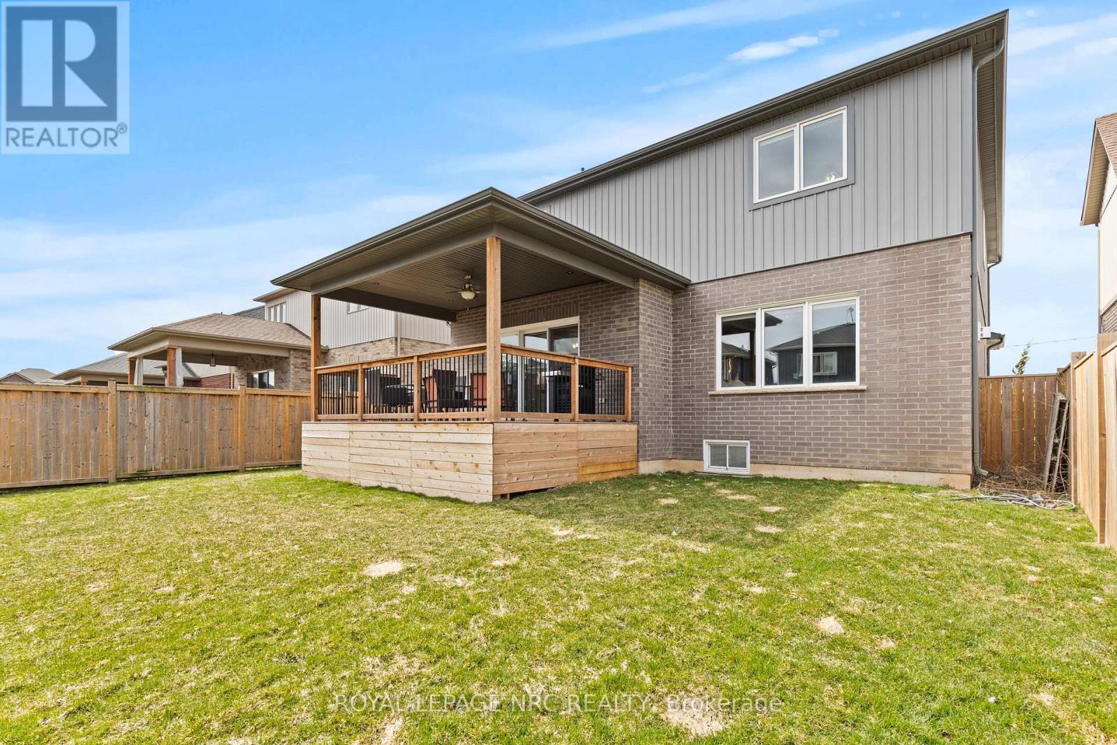 271 Memorial Park Drive, Welland, Ontario  L3B 0E3 - Photo 40 - X13428168