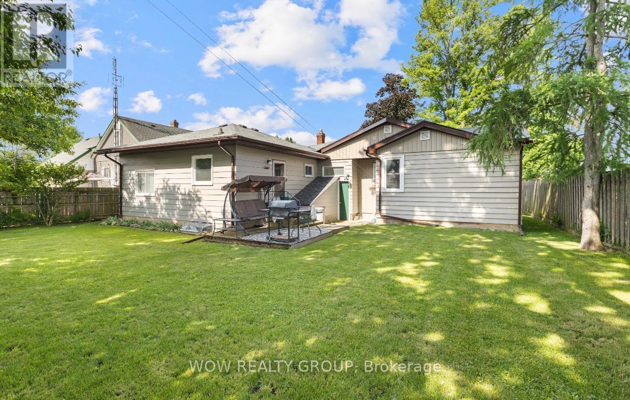 47 Clifford Avenue, Welland, Ontario  L3C 2G2 - Photo 16 - X13428238