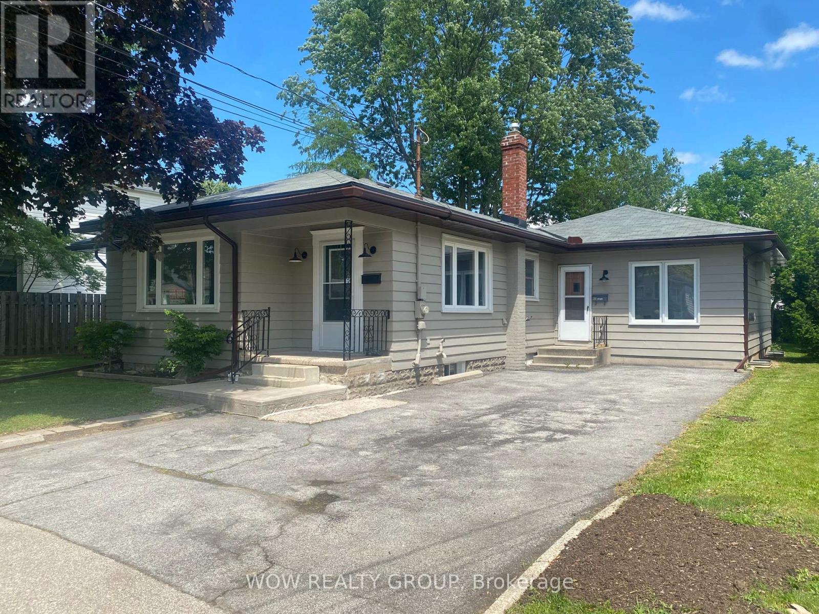47 Clifford Avenue, Welland, Ontario  L3C 2G2 - Photo 2 - X13428238