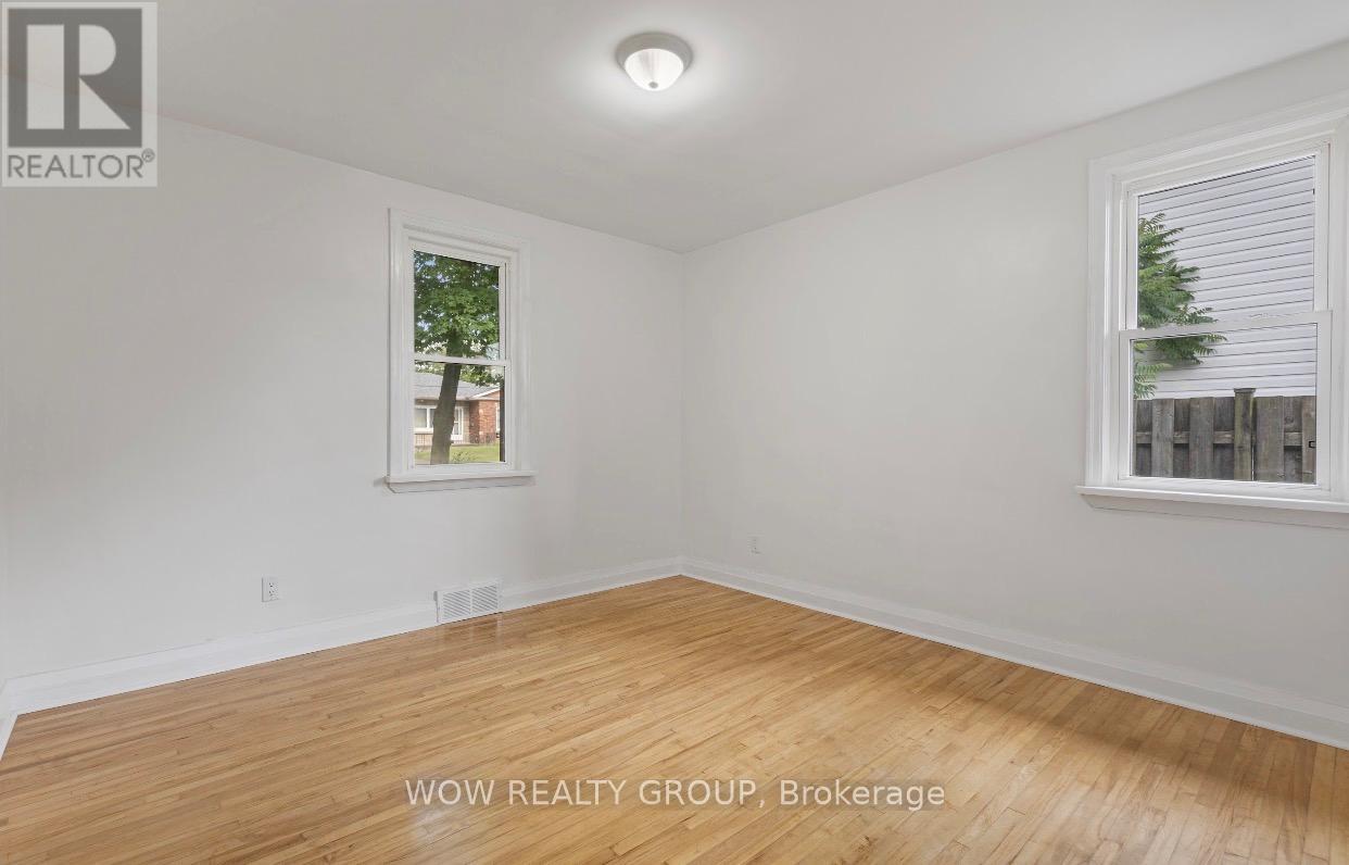 47 Clifford Avenue, Welland, Ontario  L3C 2G2 - Photo 36 - X13428238