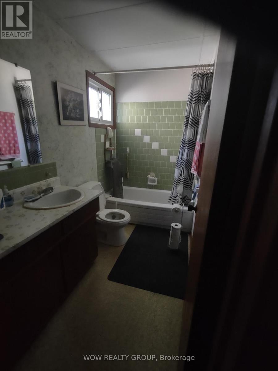 47 Clifford Avenue, Welland, Ontario  L3C 2G2 - Photo 48 - X13428238