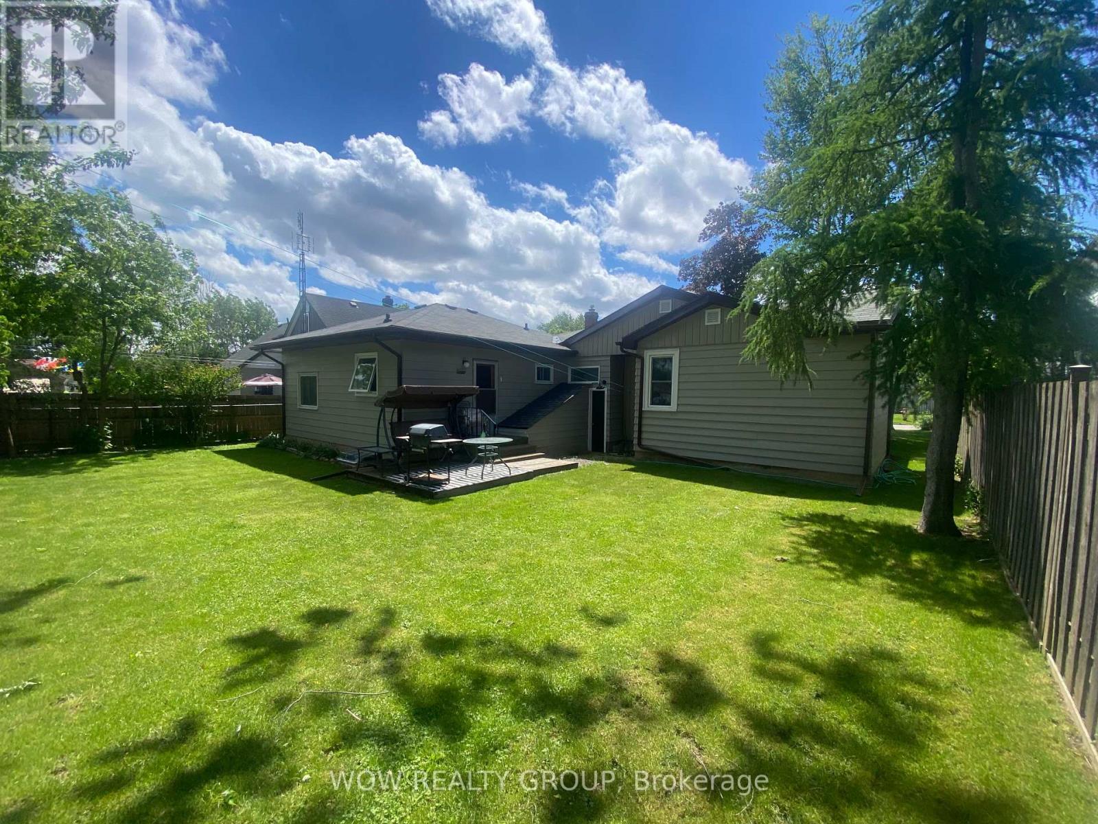 47 Clifford Avenue, Welland, Ontario  L3C 2G2 - Photo 6 - X13428238