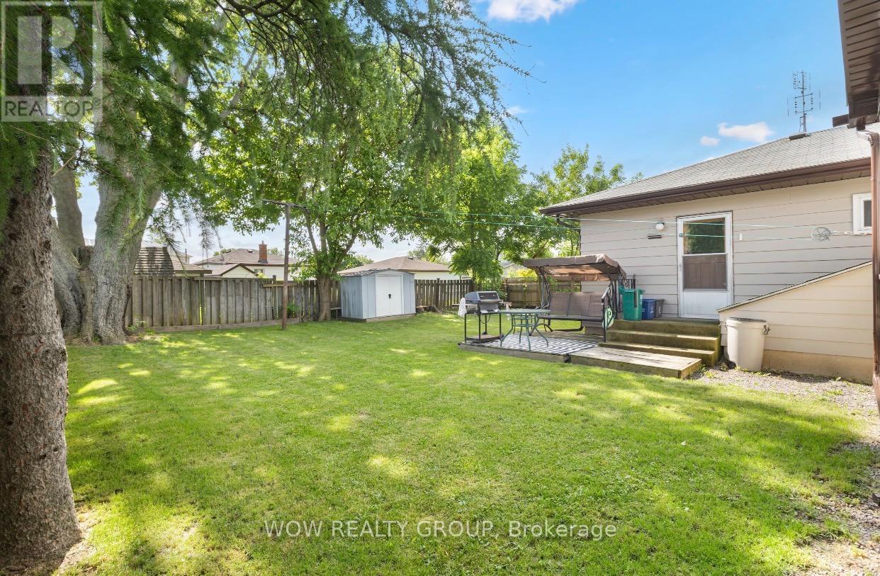 47 Clifford Avenue, Welland, Ontario  L3C 2G2 - Photo 9 - X13428238