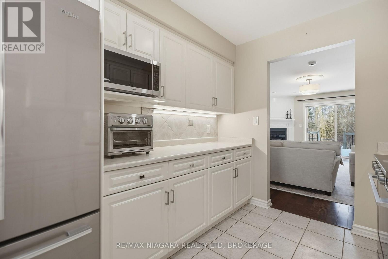 9 - 77 Erion Road, St. Catharines, Ontario  L2W 1B4 - Photo 11 - X13428672