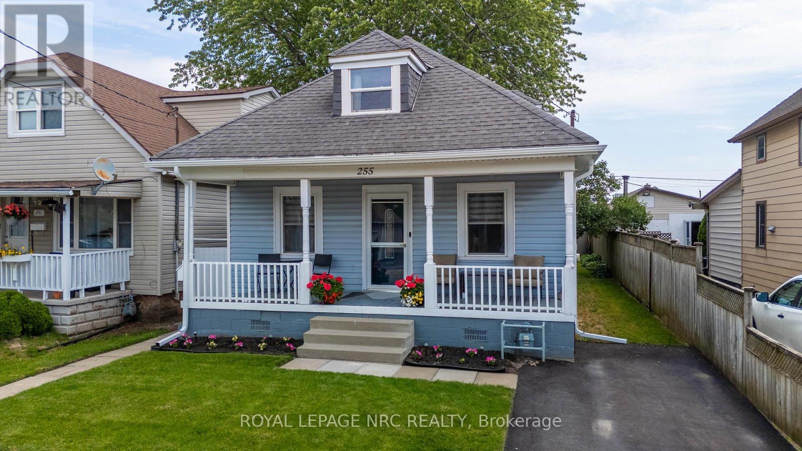 255 Deere Street, Welland, Ontario  L3B 2L9 - Photo 3 - X13429300