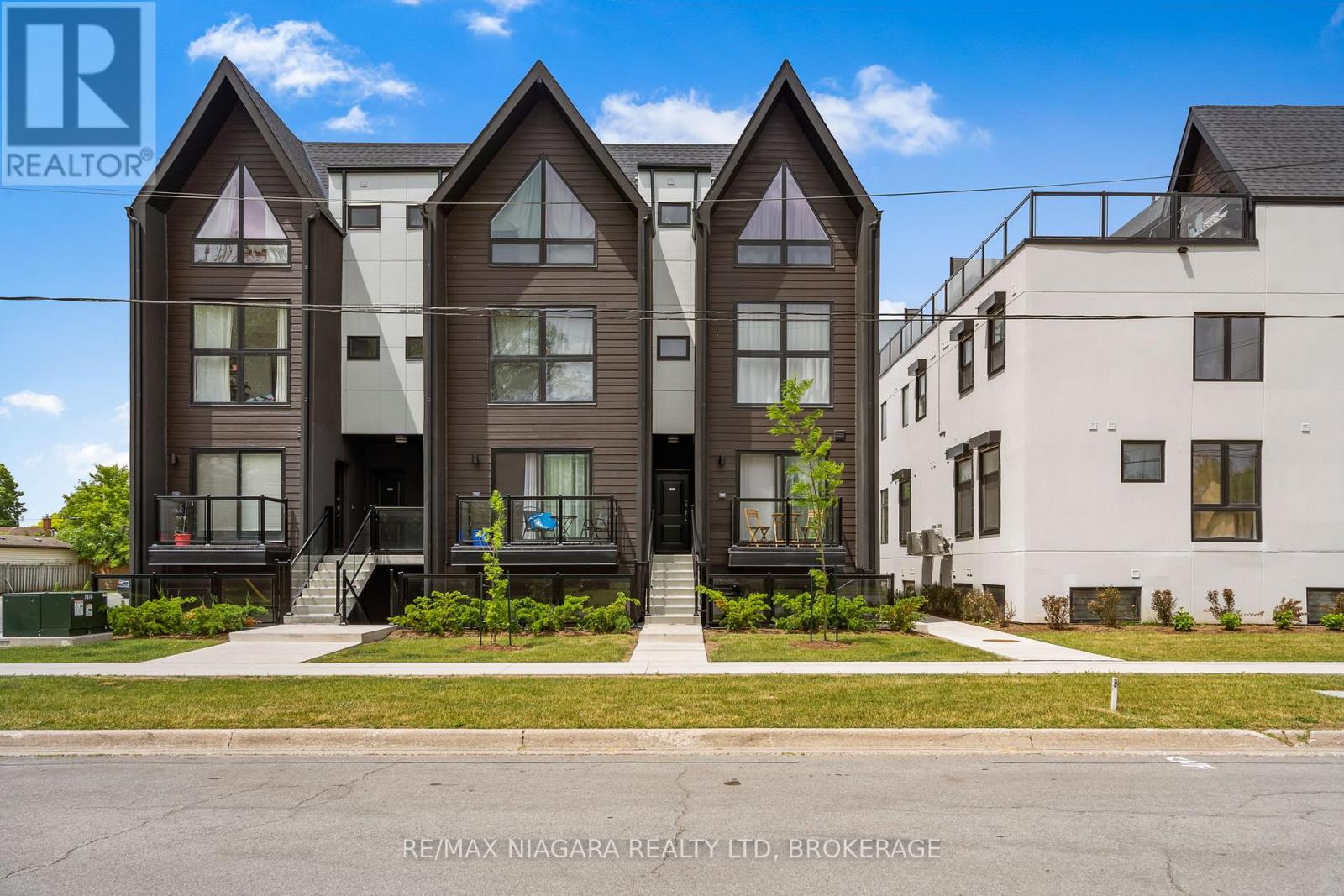 209 - 7277 WILSON CRESCENT, Niagara Falls, Ontario