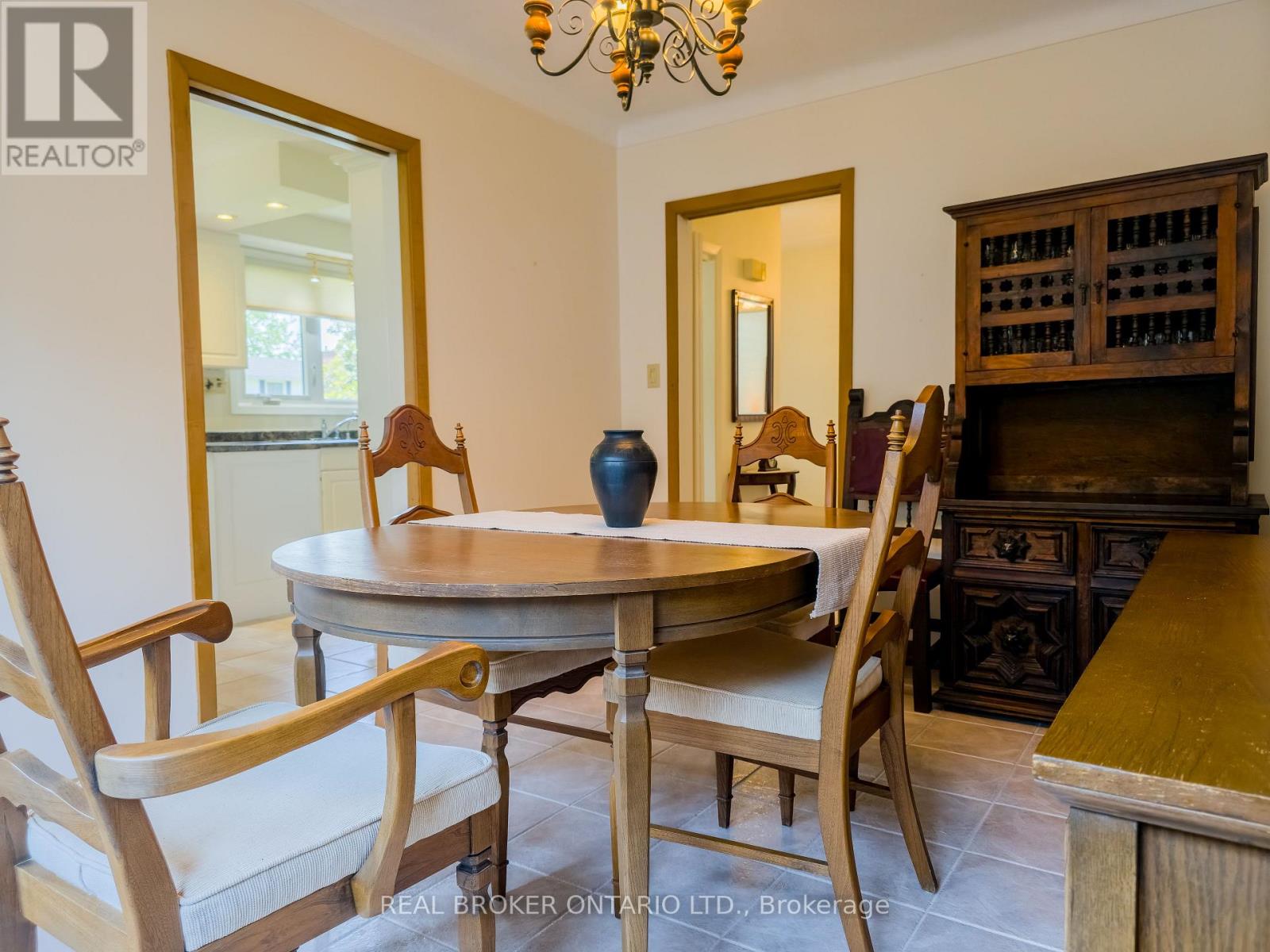 241 Riverview Boulevard, St. Catharines, Ontario  L2T 3N2 - Photo 12 - X13429712