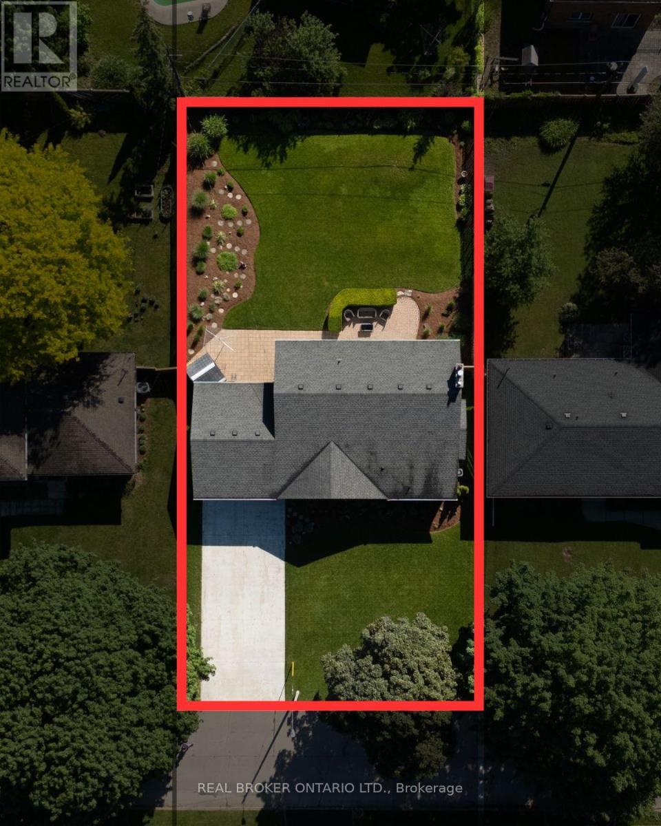241 Riverview Boulevard, St. Catharines, Ontario  L2T 3N2 - Photo 3 - X13429712