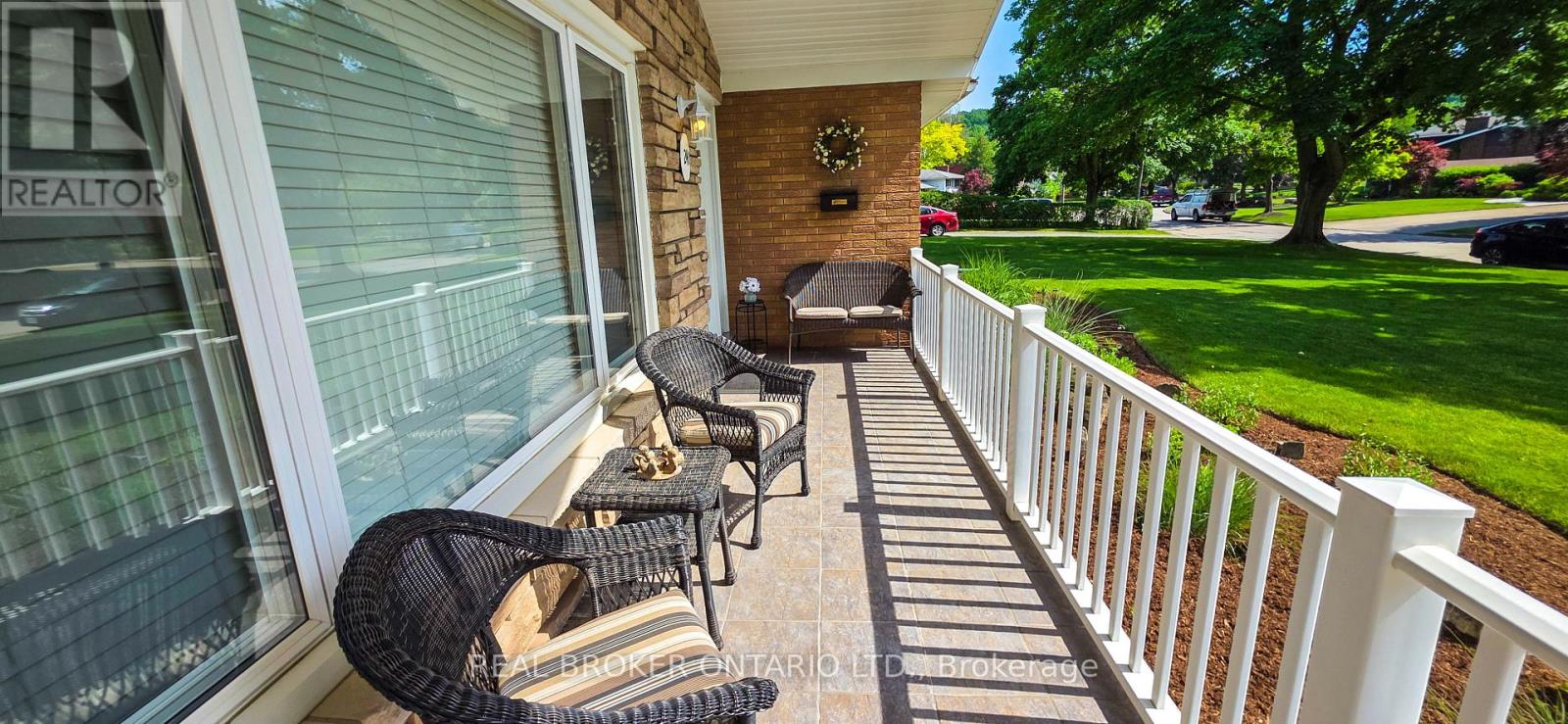 241 Riverview Boulevard, St. Catharines, Ontario  L2T 3N2 - Photo 6 - X13429712