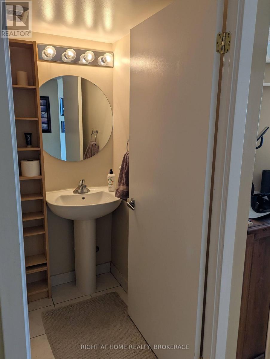 608 - 550 Queens Quay W, Toronto, Ontario  M5V 3M8 - Photo 19 - C13431122