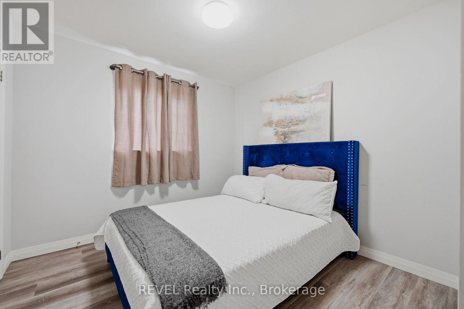 7859 Mulhern Street, Niagara Falls, Ontario  L2H 1B6 - Photo 13 - X13431154