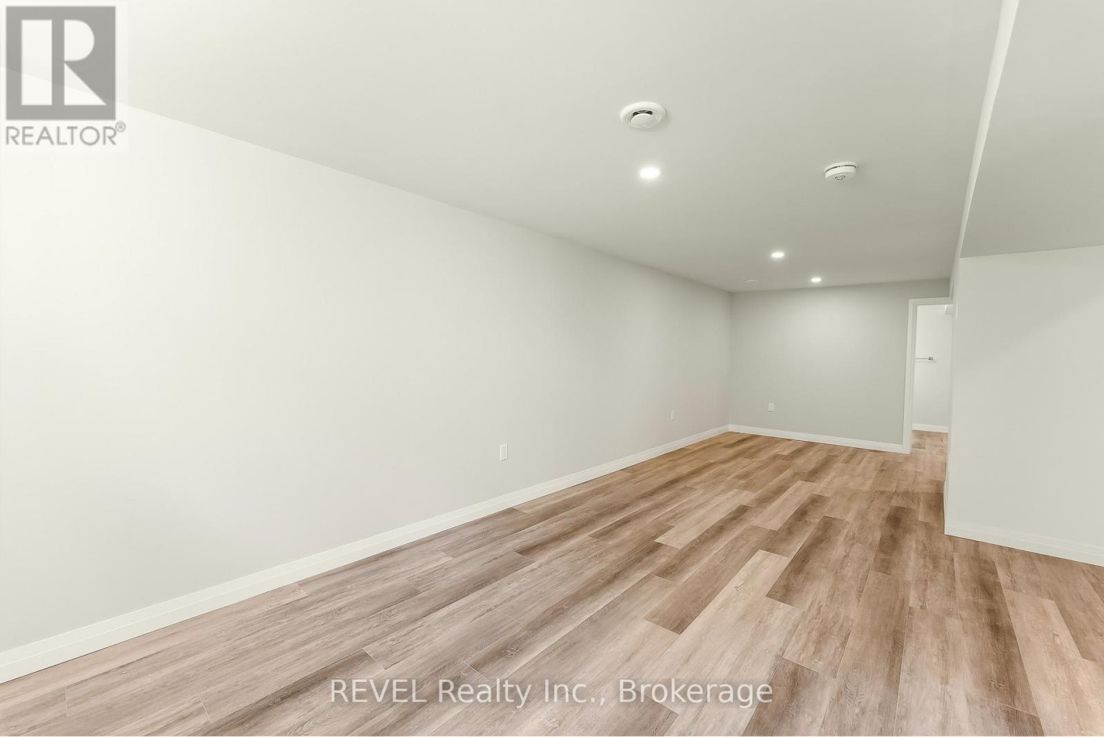7859 Mulhern Street, Niagara Falls, Ontario  L2H 1B6 - Photo 25 - X13431154