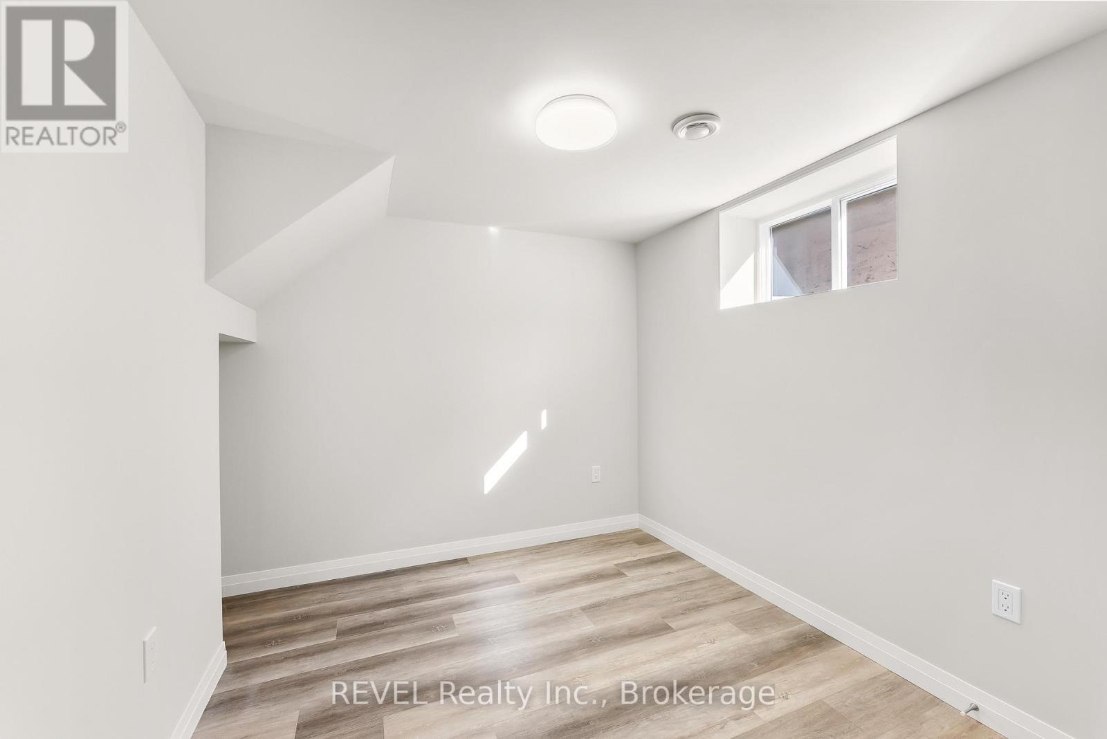 7859 Mulhern Street, Niagara Falls, Ontario  L2H 1B6 - Photo 28 - X13431154