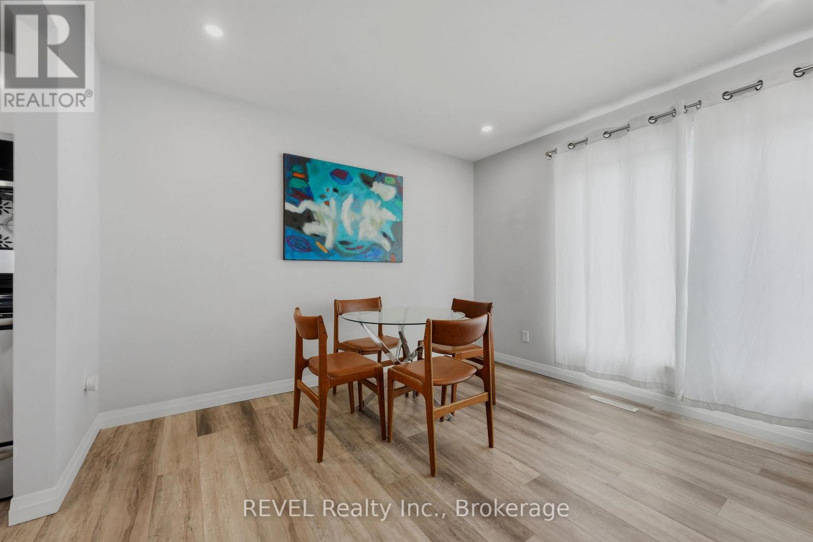 7859 Mulhern Street, Niagara Falls, Ontario  L2H 1B6 - Photo 6 - X13431154